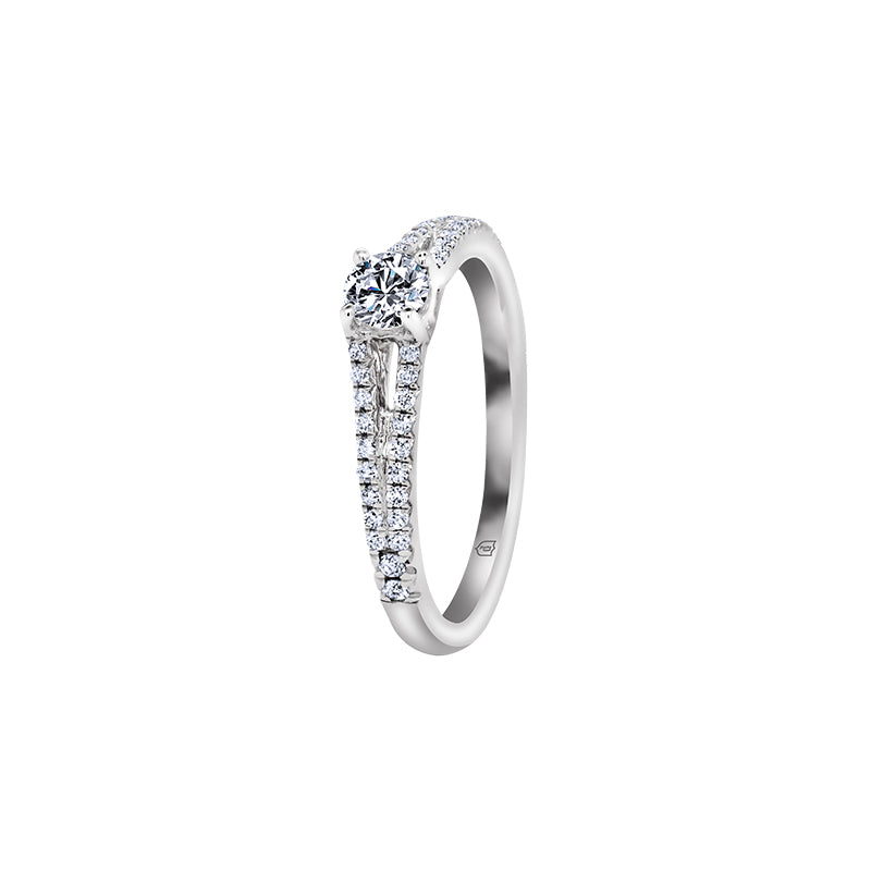 Giorgia Rose  <p>  Engagement Ring </p> <p> 18k White gold and diamond </p> <p> <FONT SIZE=2>  DRD0147R02M18W </font> </p>