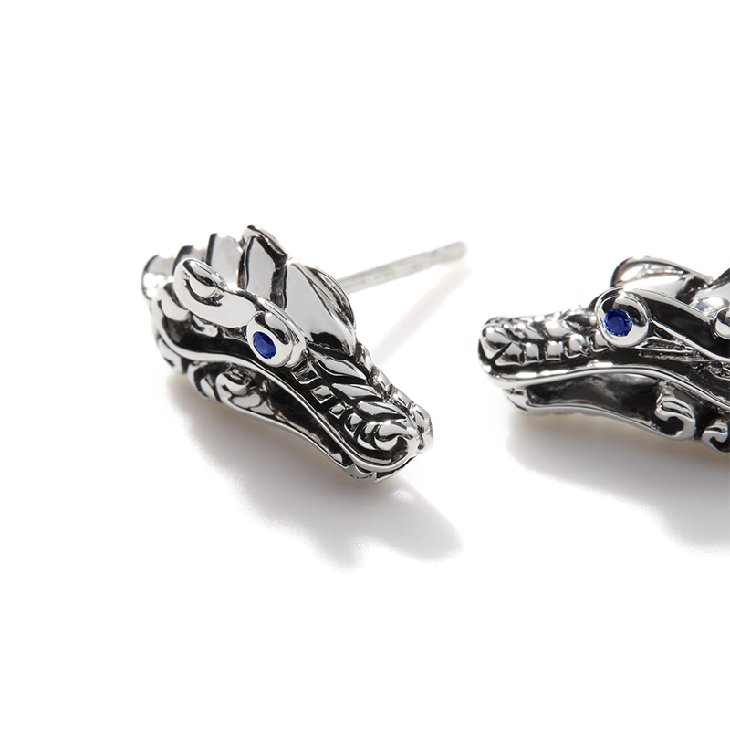 JOHN HARDY <p> Earring  Naga </p> <p> Silver 925 and Sapphire </p> <p> <FONT SIZE=2>  EBS60134BSP </font> </p>