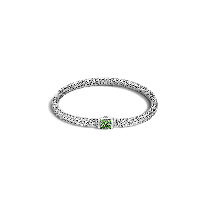 JOHN HARDY <p>  Bracelet Classic Chain M </p> <p> Silver 925 and Tsavorite </p> <p> <FONT SIZE=2>  BBS9042TSXM </font> </p>